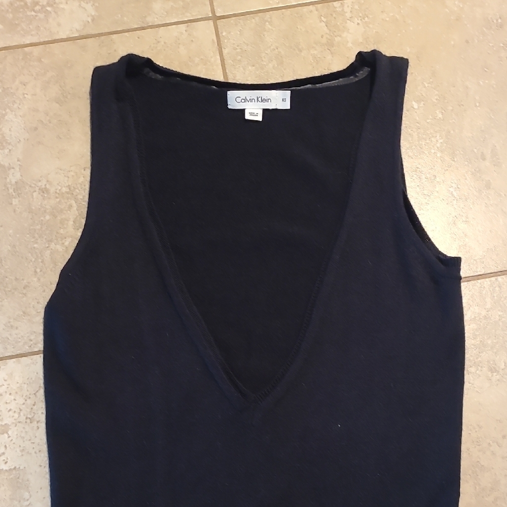 SOLD LOCALLY Calvin Klein Women's Wool Blend Sleeveless Sweater Vest